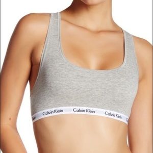 Calvin Klein Sports Bra in grey